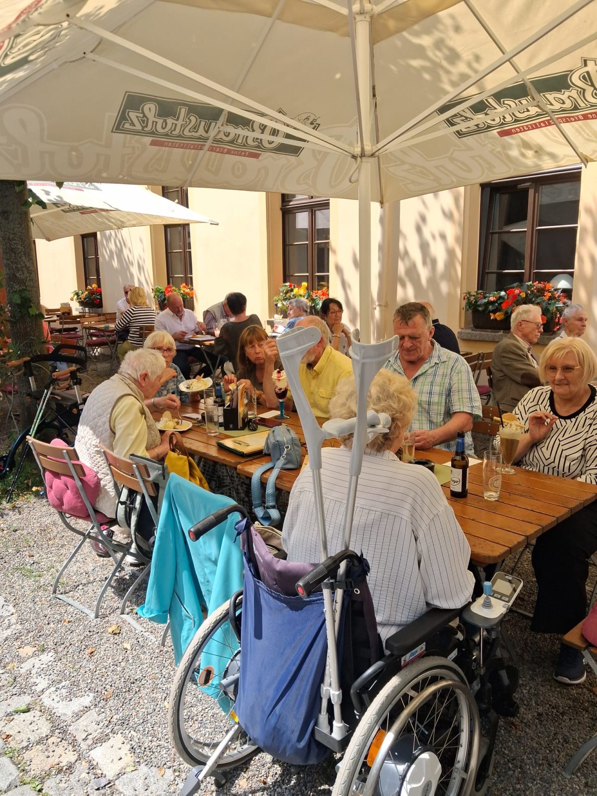 Besuch Schloss Lichtenwalde am 17.06.2026